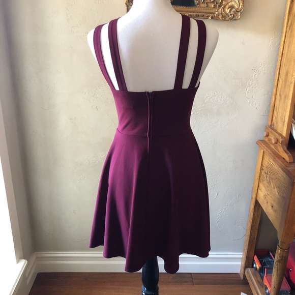 Juniors B Darlin Burgundy Semi-formal Dress - Picture 3 of 7